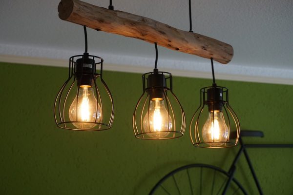 Lampy wiszące – wybierz idealne oświetlenie!